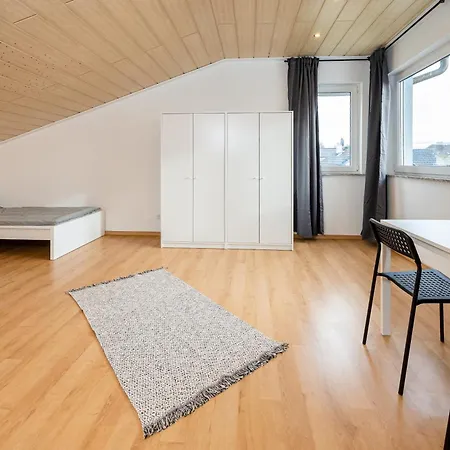 Monteurhome24 - Moderne In *