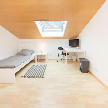 Monteurhome24 - Moderne In