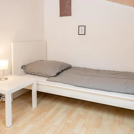 Monteurhome24 - Moderne In Appartement Erlensee