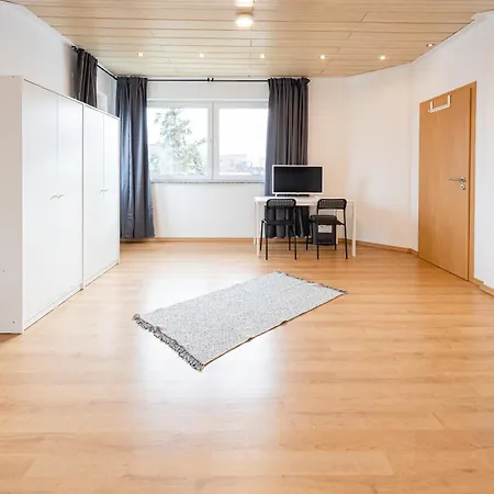 Monteurhome24 - Moderne In