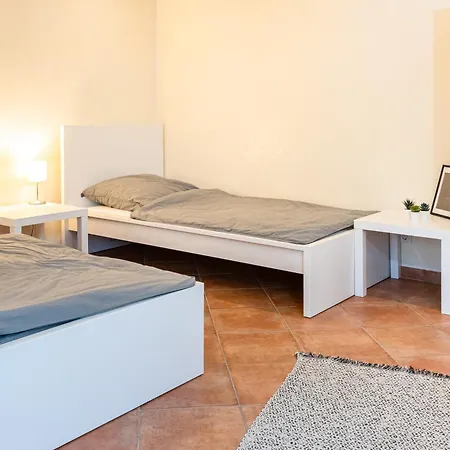 Monteurhome24 - Moderne In